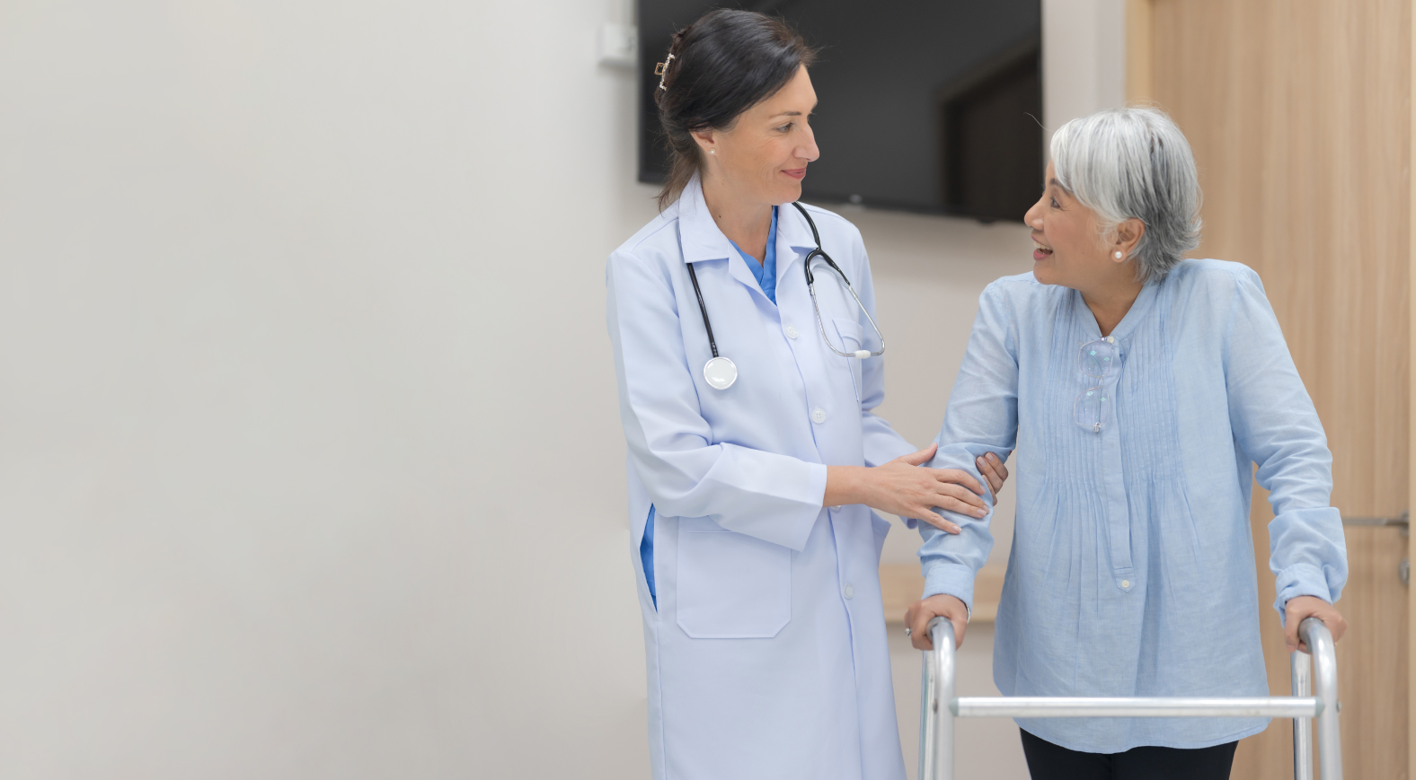 CUIDADOS GENERALES EN EL ADULTO MAYOR SEGÚN NECESIDADES INDIVIDUALES