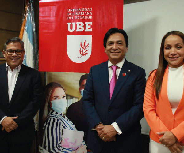 La Universidad Bolivariana del Ecuador (UBE), firmó un contrato de prestación de servicios