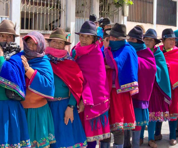 Alausí recibió las donaciones de estudiantes y docentes de la UBE