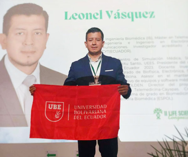 La UBE estuvo presente en importante congreso de Ingeniería Biomédica.