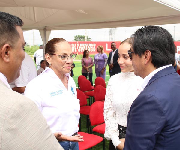 Conversatorio con los candidatos del binomio Revolución Ciudadana