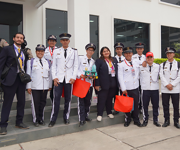 Iniciaron las Regionales de las Olimpiadas Mundiales de Robótica (WRO) en la UBE.