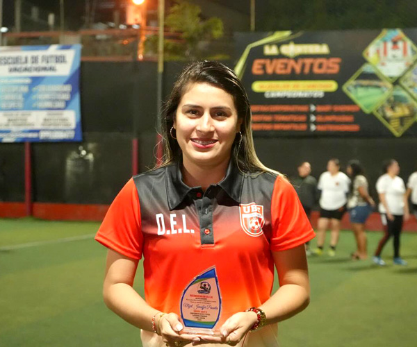 Equipo femenino de UBE FC logra el vicecampeonato