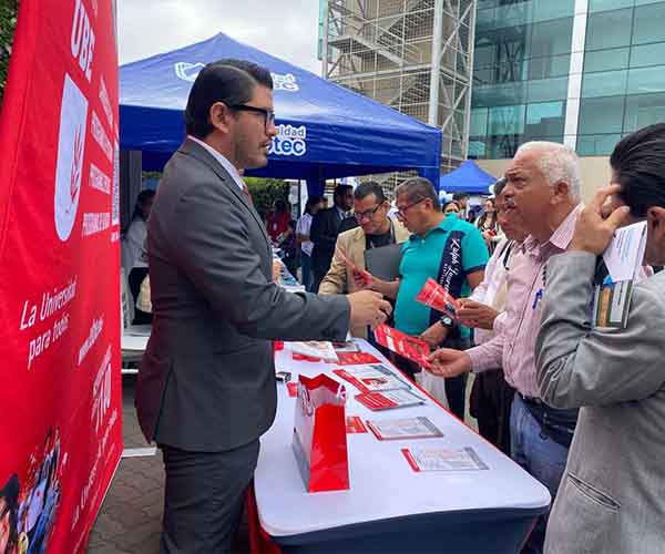 UBE participa en la Casa Abierta por el Día de la Mediación.