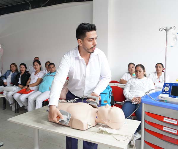 	Inician los Talleres Precongreso para estudiantes de Enfermería de la UBE en el II Congre