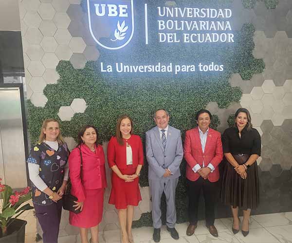 La UBE recibió la visita del ministro de Salud Pública, Dr. Manuel Naranjo Paz y Miño.