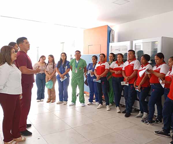 Charlas informativas sobre pausas activas promueven el bienestar laboral en la UBE
