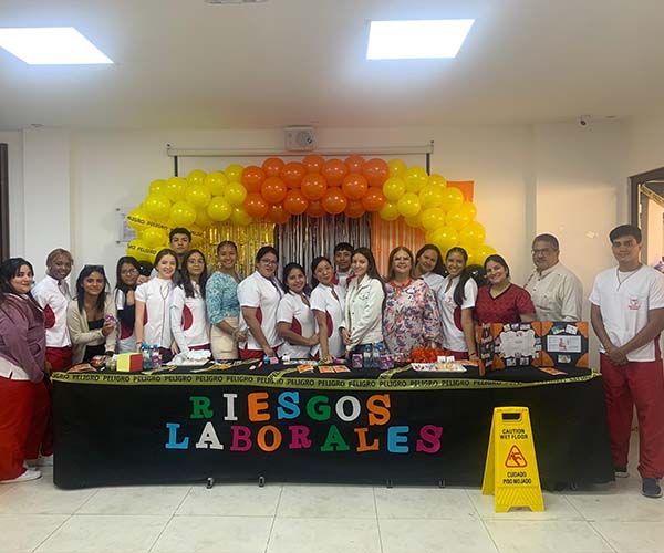 UBE cierra actividades por el Día Mundial de la Seguridad y Salud Laboral con casa abierta sobre prevención de riesgos laborales