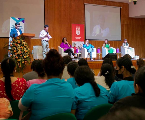 Conversatorio Mujeres Empoderadas fue todo un éxito