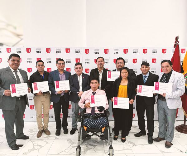 UBE reconoció a sus directivos, docentes y estudiantes investigadores!