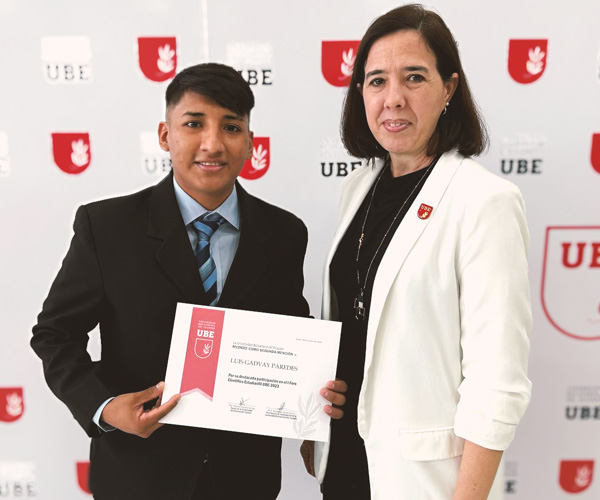 UBE reconoció a sus directivos, docentes y estudiantes investigadores!