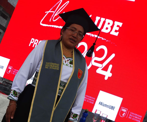 Cuarta Ceremonia de Graduación UBE