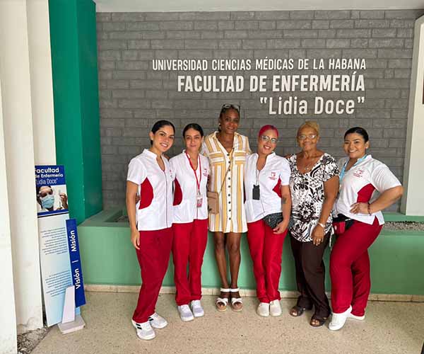 Alumnas de UBE empiezan prácticas formativas de externado en Cuba