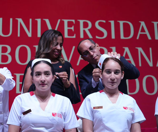Ceremonia de Imposición de Cofias
