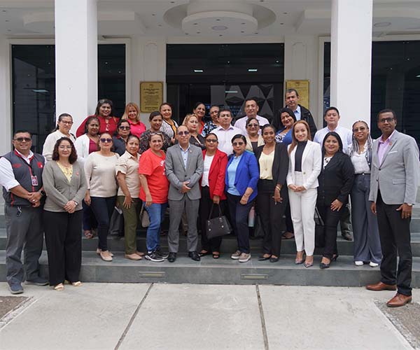 UBE y MINEDUC impulsan jornada con docentes de Durán para fortalecer la calidad educativa