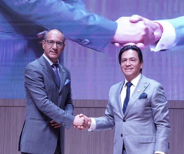 Segundo día de congreso