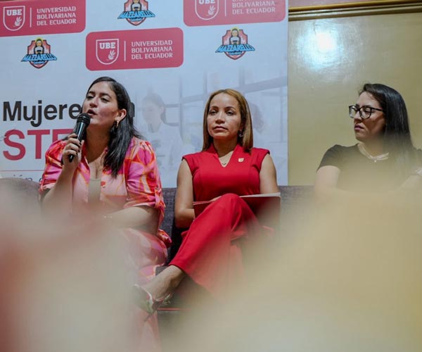 Mujeres en STEAM 2025