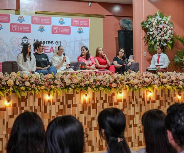 Mujeres en STEAM 2025