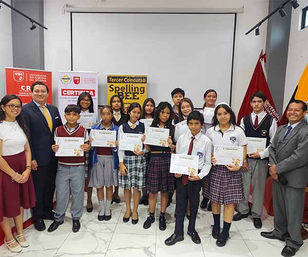 La UBE fortalece el aprendizaje en el III Festival Intercolegial de Deletreo en Inglés.