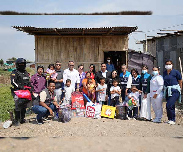 UBE brinda atención integral a familia en situación de vulnerabilidad en Durán