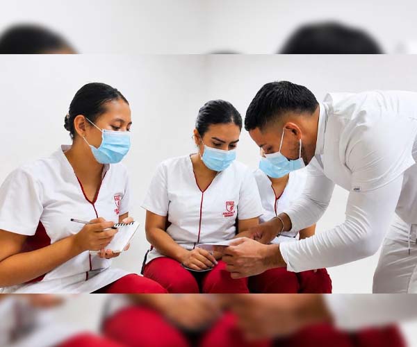 Estudiantes de Enfermería de la UBE iniciaron su proceso de externado en el Hospital de Infectología