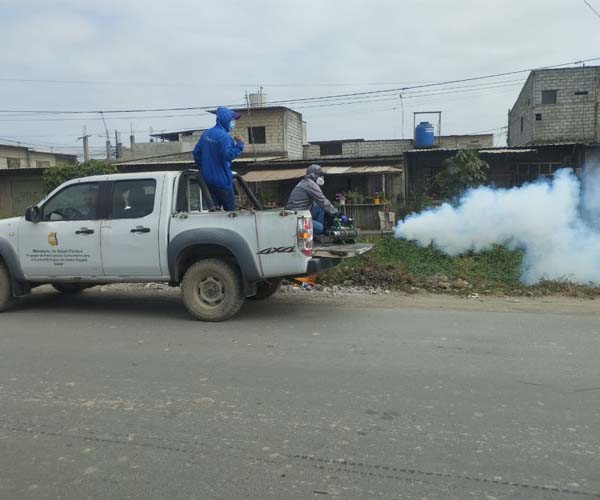 UBE fortalece la prevención y control del dengue en Durán mediante acciones comunitarias
