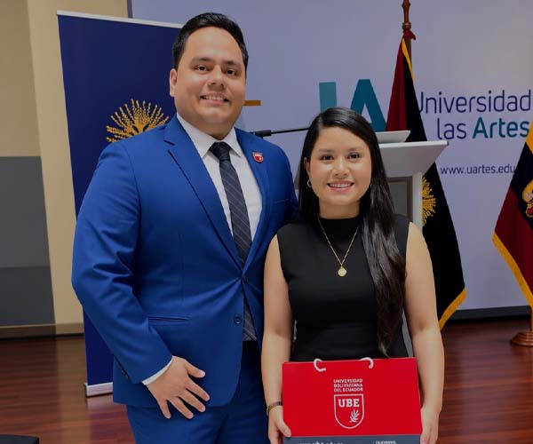 UBE se suma al impulso de la investigación económica en Ecuador