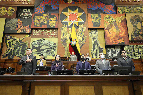 Juicio Político: Definición, procedimientos y sanciones