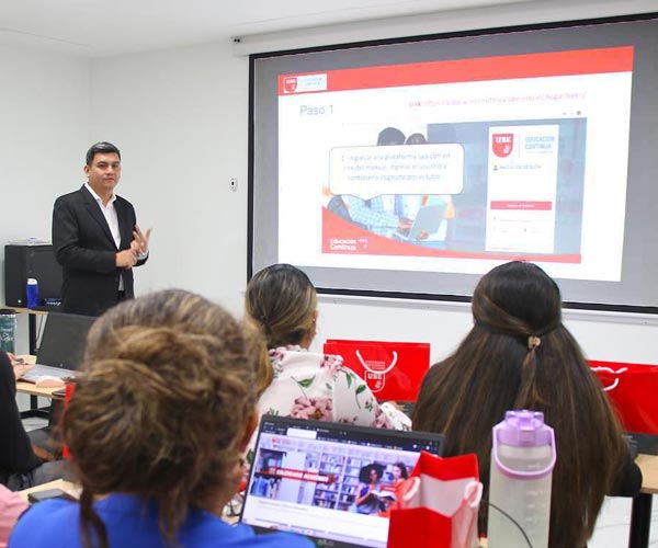 Educación Continua de la UBE apertura capacitación para concejales de Guayaquil.